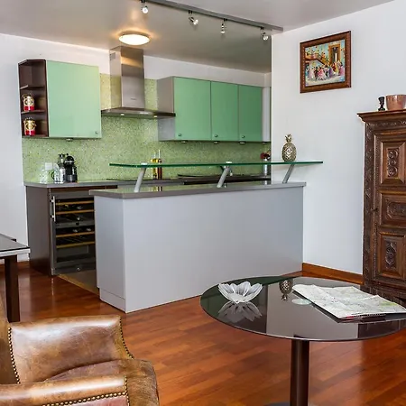 3 Chambres Sur Oberkampf Appartamento