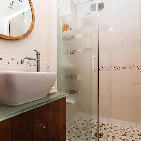 Appartamento 3 Chambres Sur Oberkampf *