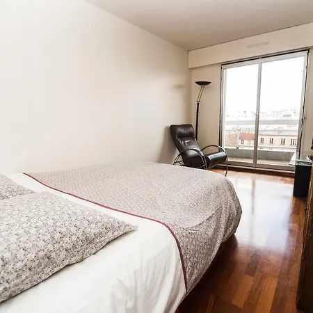 Appartamento 3 Chambres Sur Oberkampf Parigi